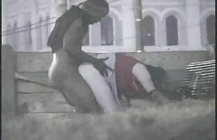 XXX अश्लील: सेक्सी फिल्म फुल एचडी सेक्सी फिल्म फुल एचडी लोग मोज़ा में लड़कियों के साथ यौन संबंध रखते हैं
